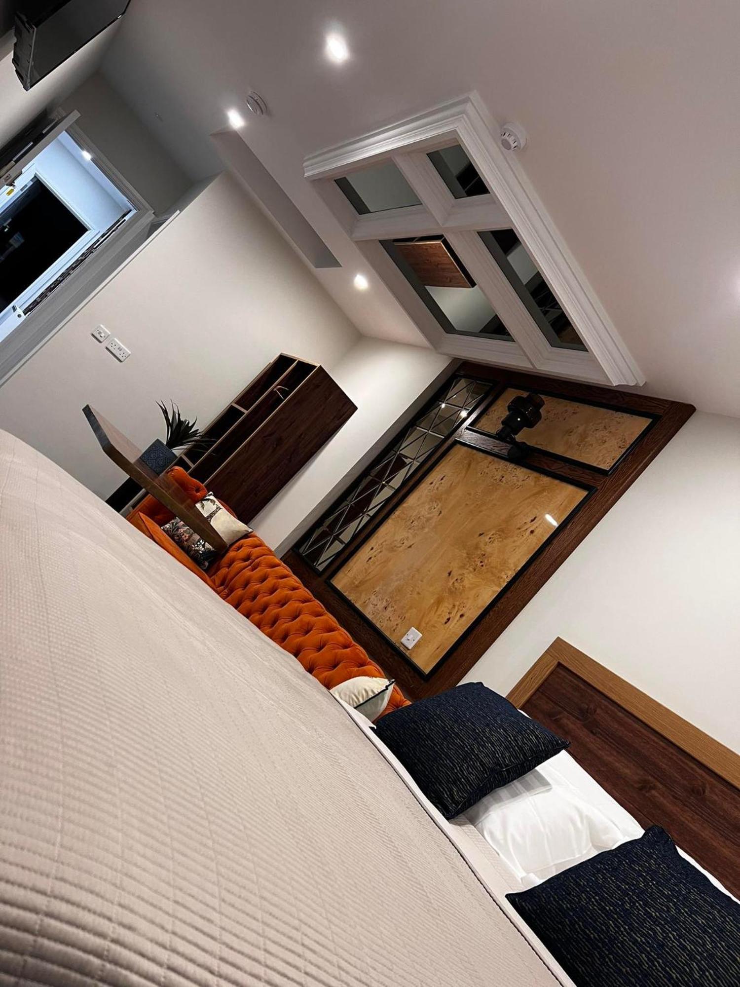 53 Luxury Rooms Maynooth Exterior foto